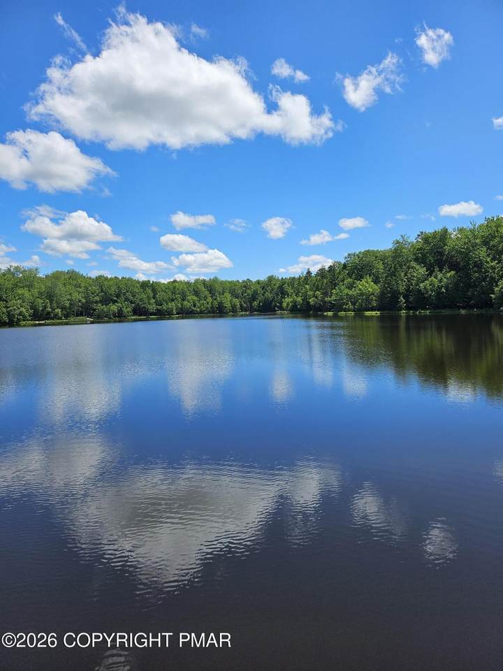https://bt-photos.global.ssl.fastly.net/pocono/1280_boomver_4_PM-142878-2.jpg
