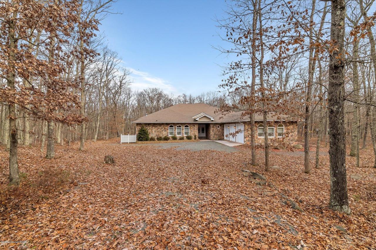 1415 Dewberry Dr - Photo 1