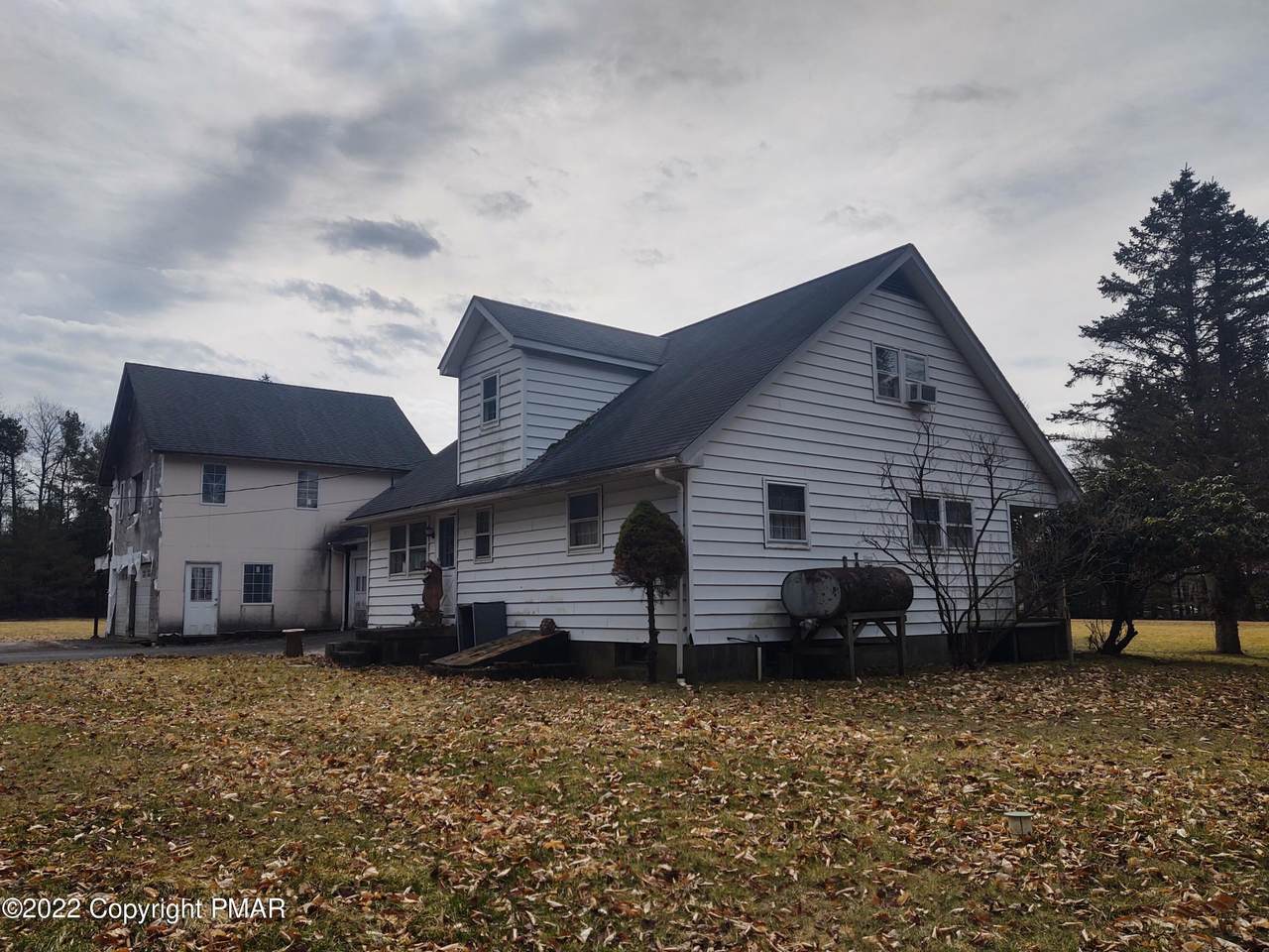 1067 Cottontail Rd - Photo 1
