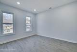 523 Sarah Street - Photo 10