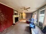 2121 Sassafras Lane - Photo 8