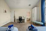 2127 Warwick Circle - Photo 32