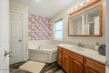 2127 Warwick Circle - Photo 36