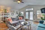 541 Barry Street - Photo 18