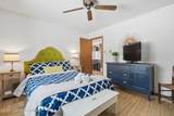 61 Lindsay Mews - Photo 24