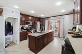 875 Manor Street - Photo 15