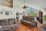 60 Stephen Way - Photo 10
