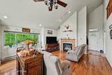 60 Stephen Way - Photo 8