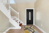 134 Barton Circle - Photo 5