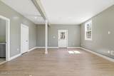 134 Barton Circle - Photo 9
