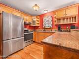 1025 Maplewood Drive - Photo 18