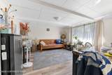 212 Bromley Avenue - Photo 4
