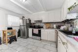 212 Bromley Avenue - Photo 6