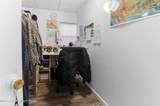 212 Bromley Avenue - Photo 9