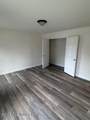 822 Sarah Street - Photo 11