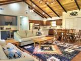 8 Wolf Way - Photo 2
