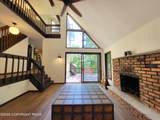 548 Clubhouse Drive - Photo 7