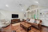 305 Meadowbrook Court - Photo 13