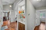 305 Meadowbrook Court - Photo 42