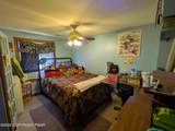 926 Pennsylvania 390 - Photo 44
