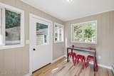 63 Oak Street - Photo 29