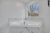 7500 Crestview Drive - Photo 39