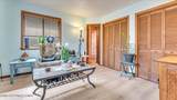 7924 Sleepy Hollow Drive - Photo 10