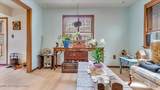 7924 Sleepy Hollow Drive - Photo 11