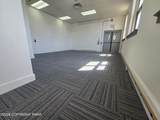 912 Main Street - Photo 2