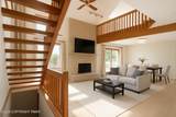 1142 Yorkshire Lane - Photo 11