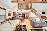 136 Pineknoll Drive - Photo 14