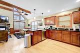 136 Pineknoll Drive - Photo 21