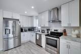 1332 Winding Way - Photo 7