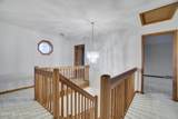 295 Middle Road - Photo 19