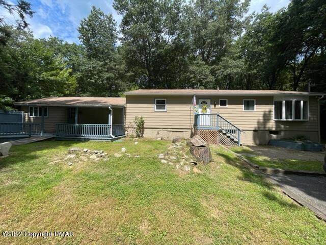 9068 Sherwood Dr - Photo 1