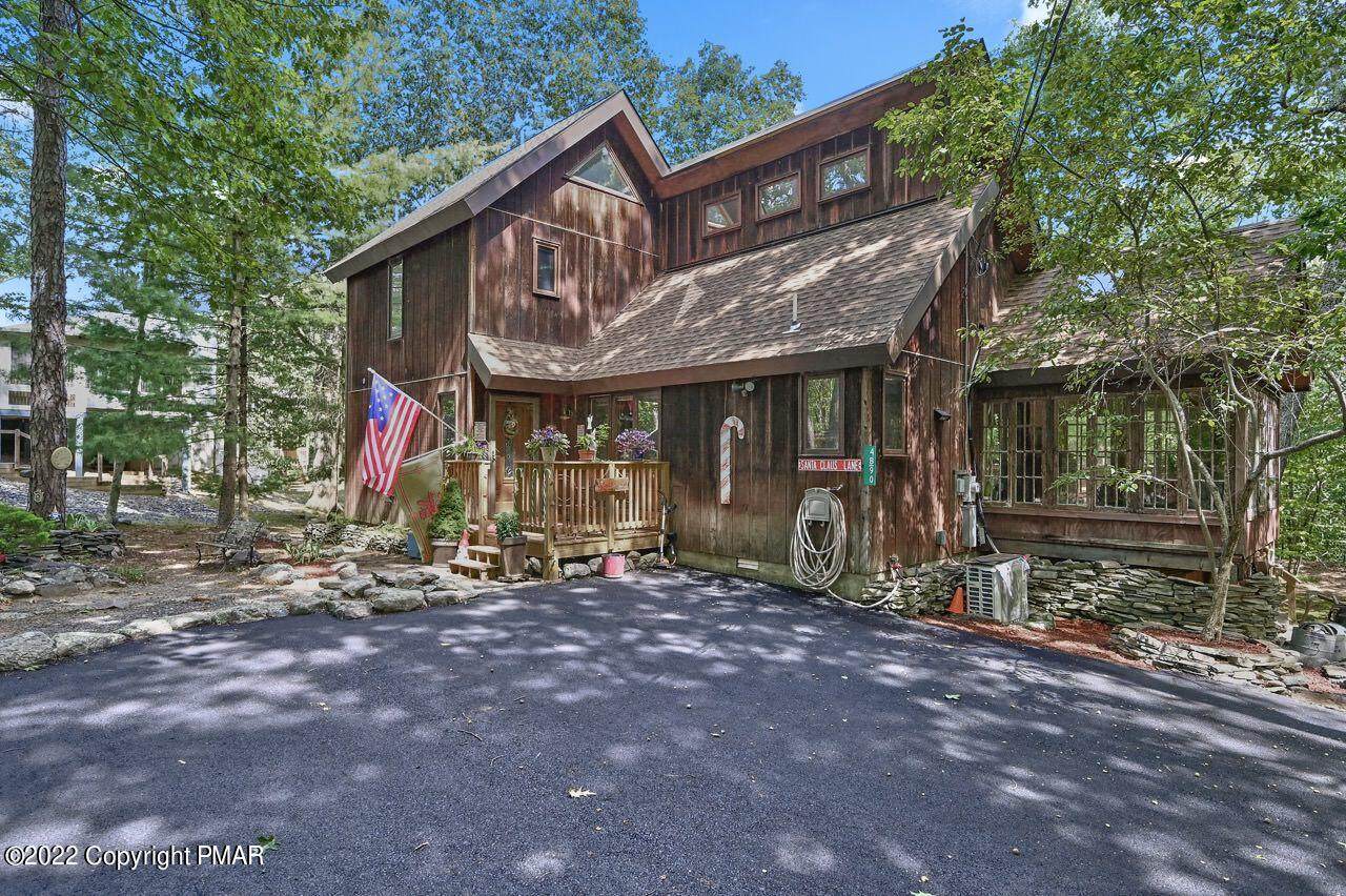244 Pheasant Run - Photo 1