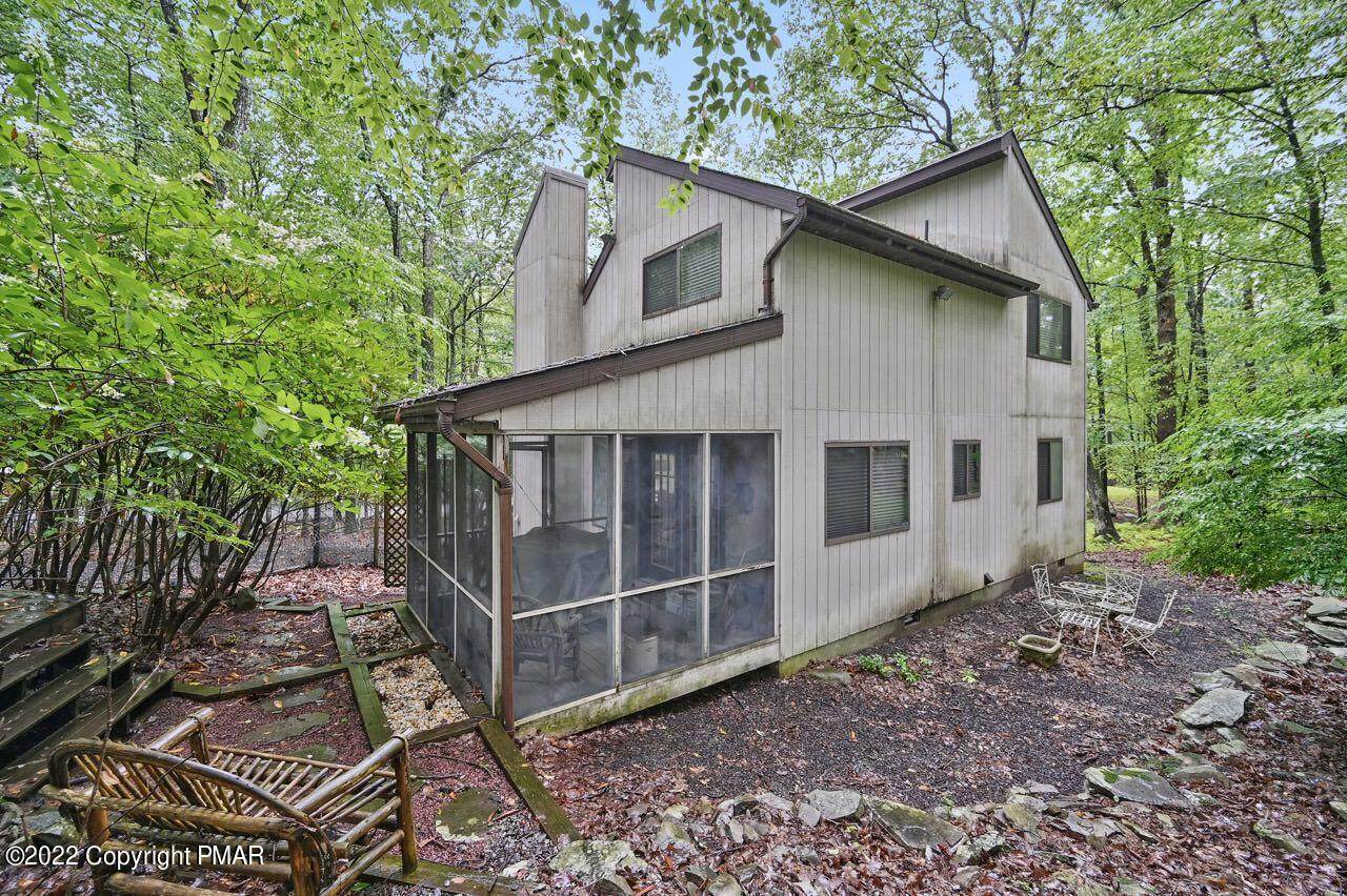 515 Hallowood Drive - Photo 1