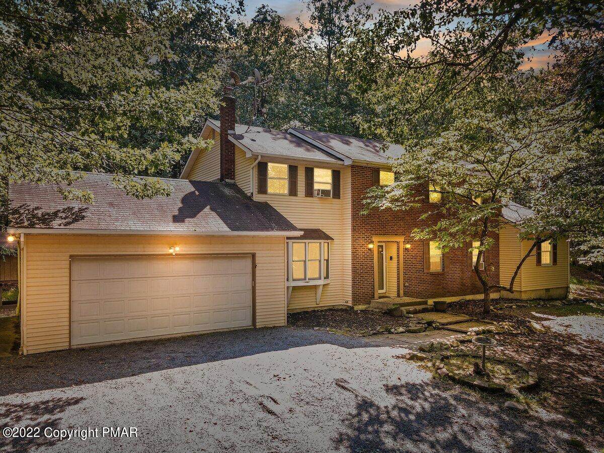 527 Hallowood Dr - Photo 1