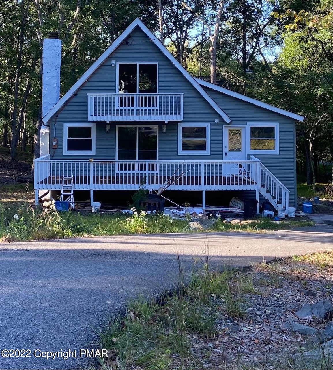 122 Oxford St - Photo 1