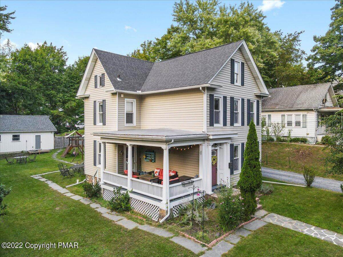 112 Brown St - Photo 1