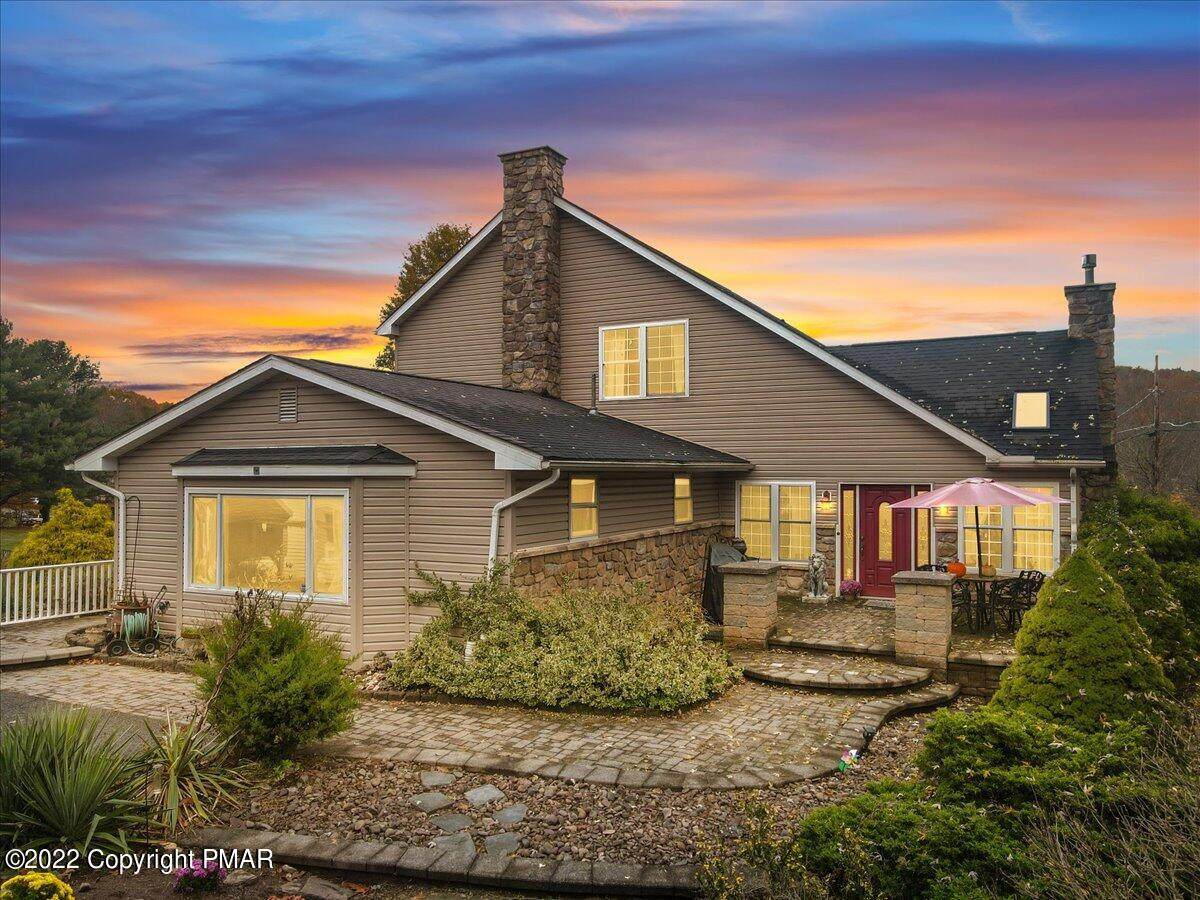 2523 Deer Ln - Photo 1