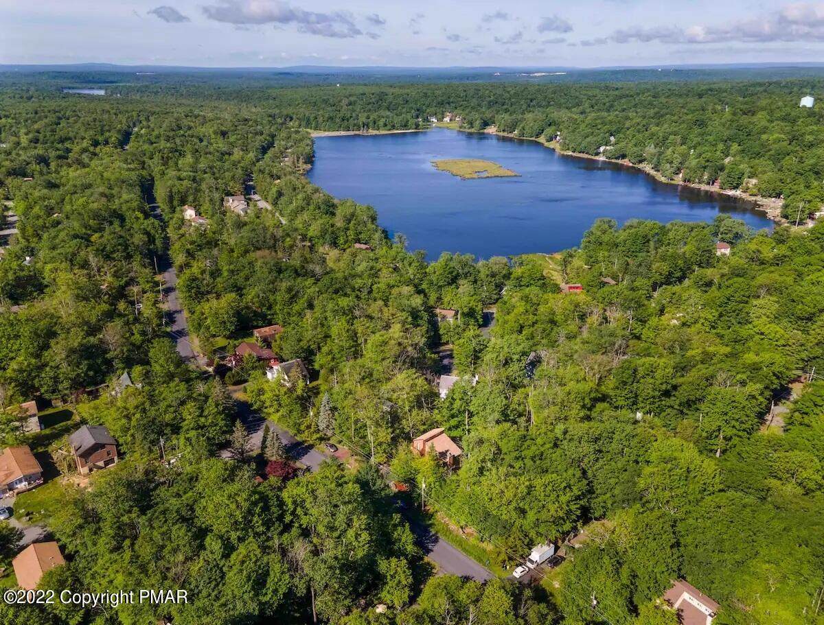 9688 Stony Hollow Dr - Photo 1