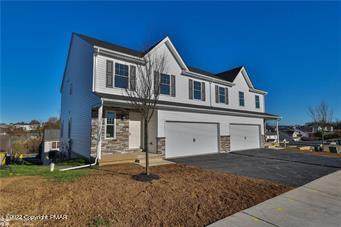 639 Sipos Dr - Photo 1