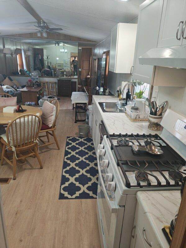 https://bt-photos.global.ssl.fastly.net/pocono/1280_boomver_1_PM-131992-2.jpg