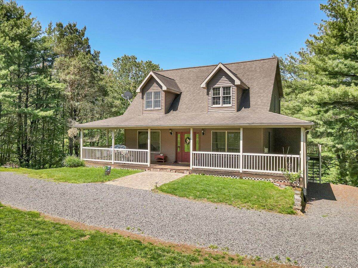 172 Golf Course Road - Photo 1