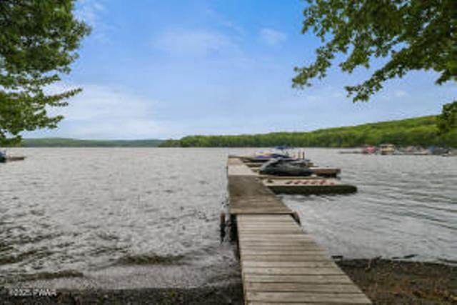 https://bt-photos.global.ssl.fastly.net/pocono/orig_boomver_1_PM-132849-2.jpg