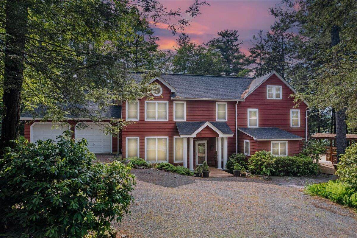 105 Waygood Way - Photo 1