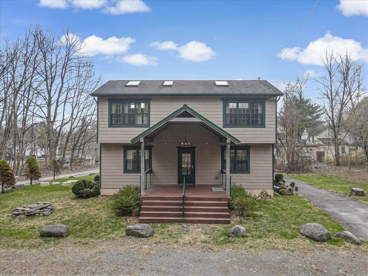113 Hummingbird Lane - Photo 1