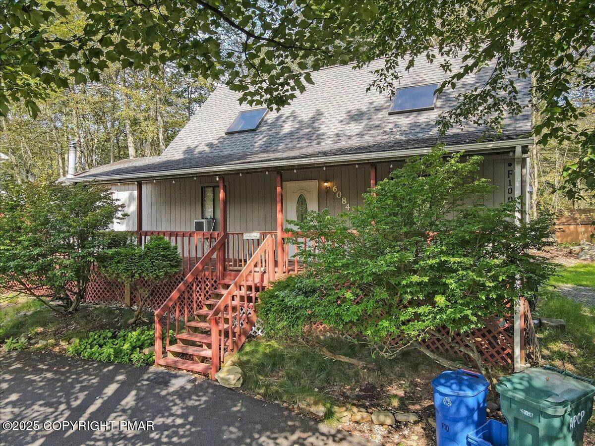 6084 Boardwalk Drive - Photo 1