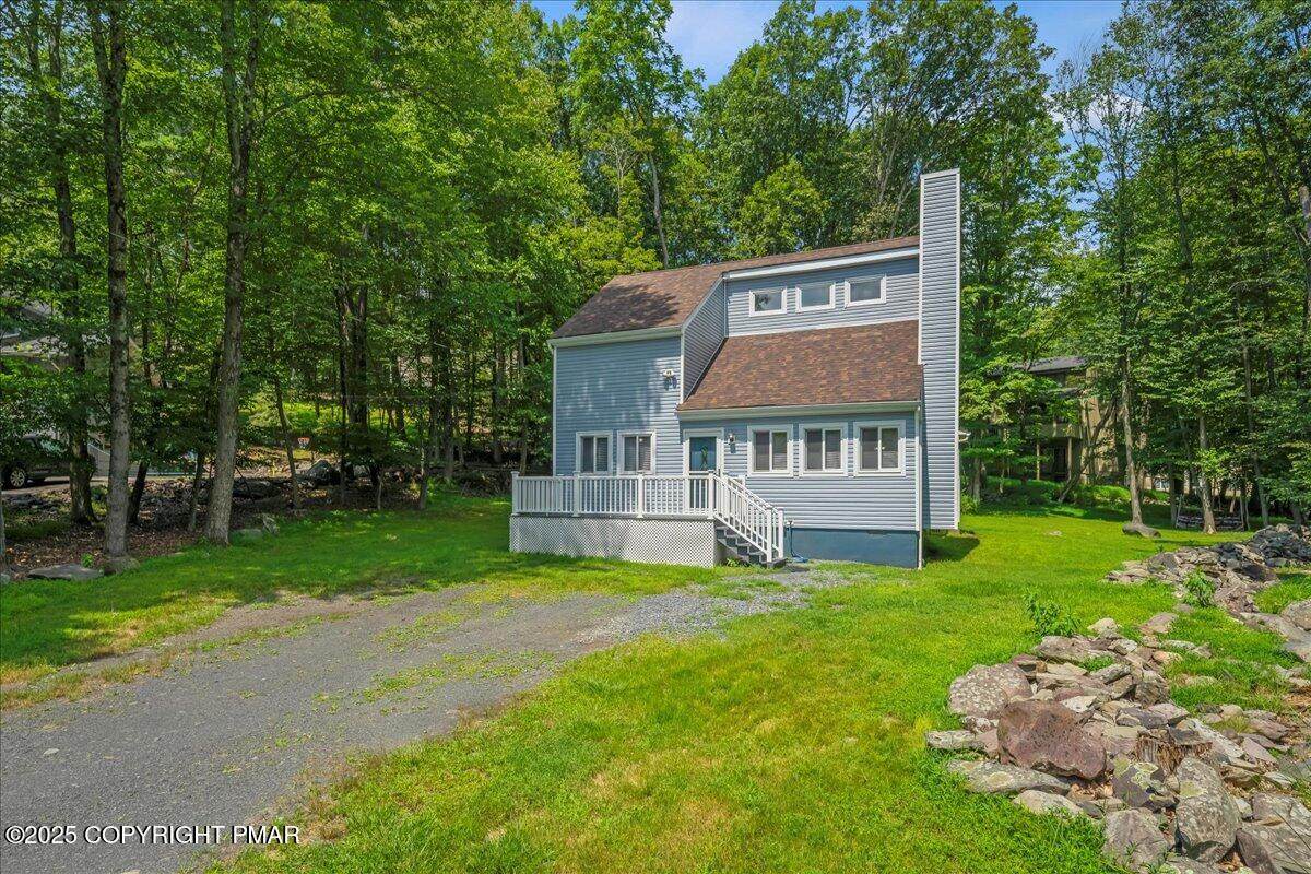 461 Somerset Drive - Photo 1